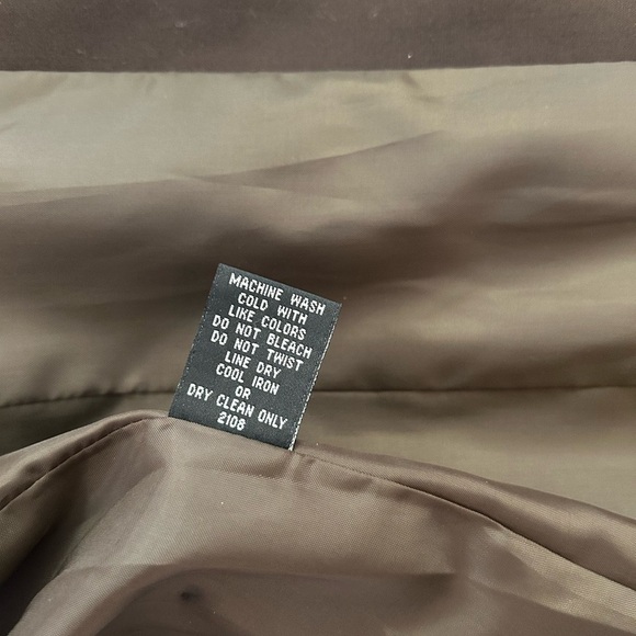 Raefella Brown Blazer • Size: 10 • Used - Picture 8 of 10